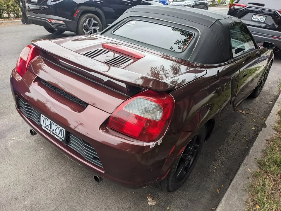 2000 Toyota MR2 Spyder/MR-S - Image 3 of 9