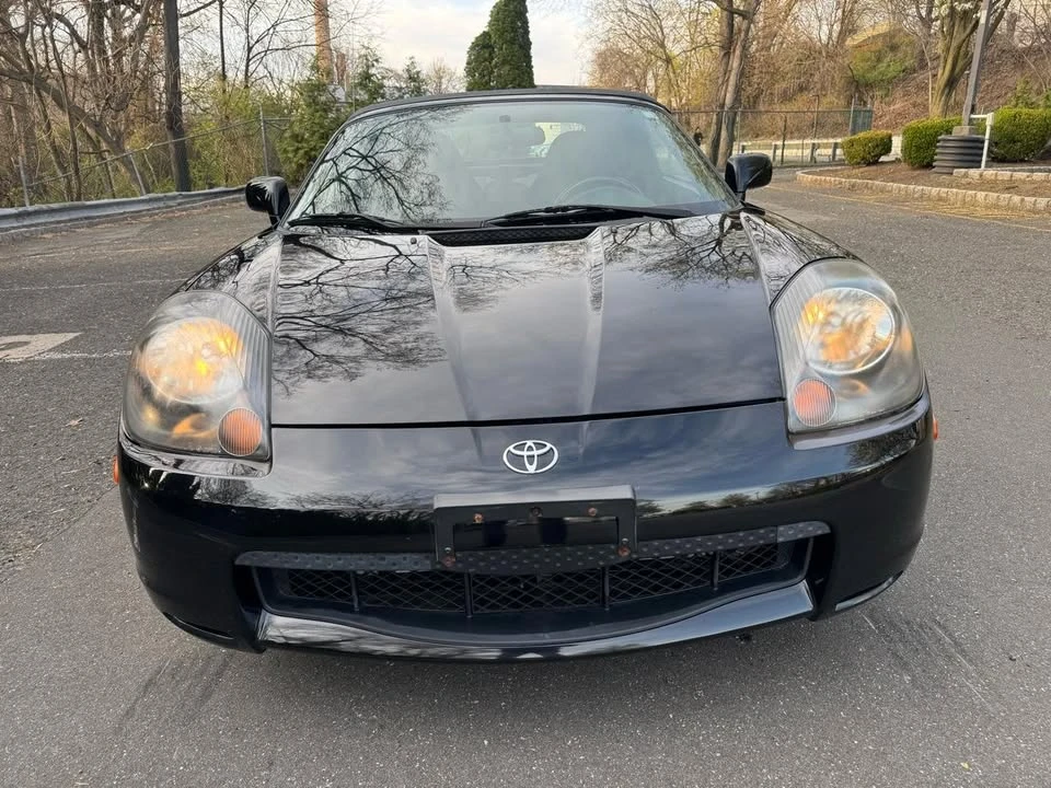 2000 Toyota MR2 Spyder/MR-S - Image 2 of 19