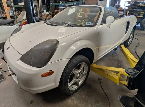 2000 Toyota MR2 Spyder