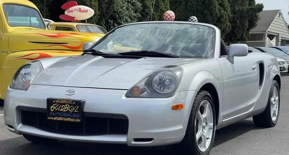 2000 Toyota MR2 Spyder/MR-S - Image 3 of 11