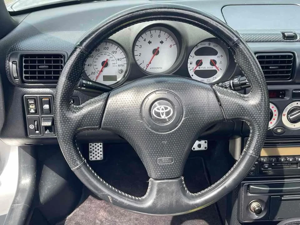 2000 Toyota MR2 Spyder/MR-S - Image 12 of 20