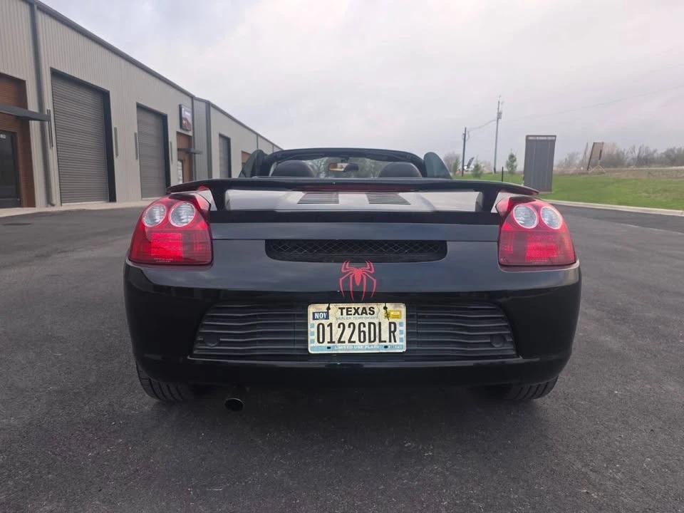2000 Toyota MR2 Spyder/MR-S - Image 10 of 12