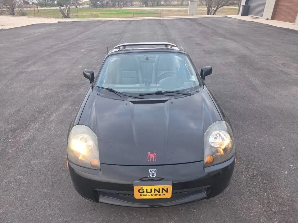 2000 Toyota MR2 Spyder/MR-S - Image 11 of 12