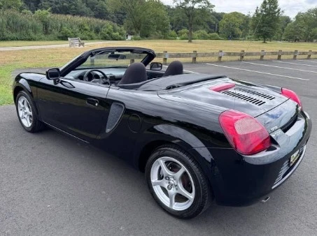 2000 Toyota MR2 Spyder/MR-S - Image 4 of 11