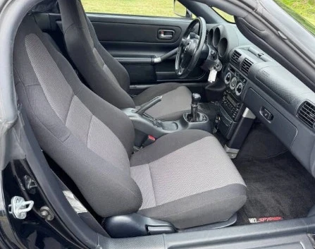 2000 Toyota MR2 Spyder/MR-S - Image 10 of 11