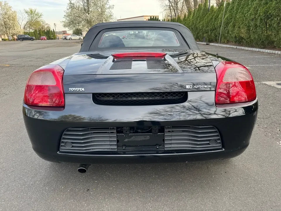 2000 Toyota MR2 Spyder/MR-S - Image 6 of 16