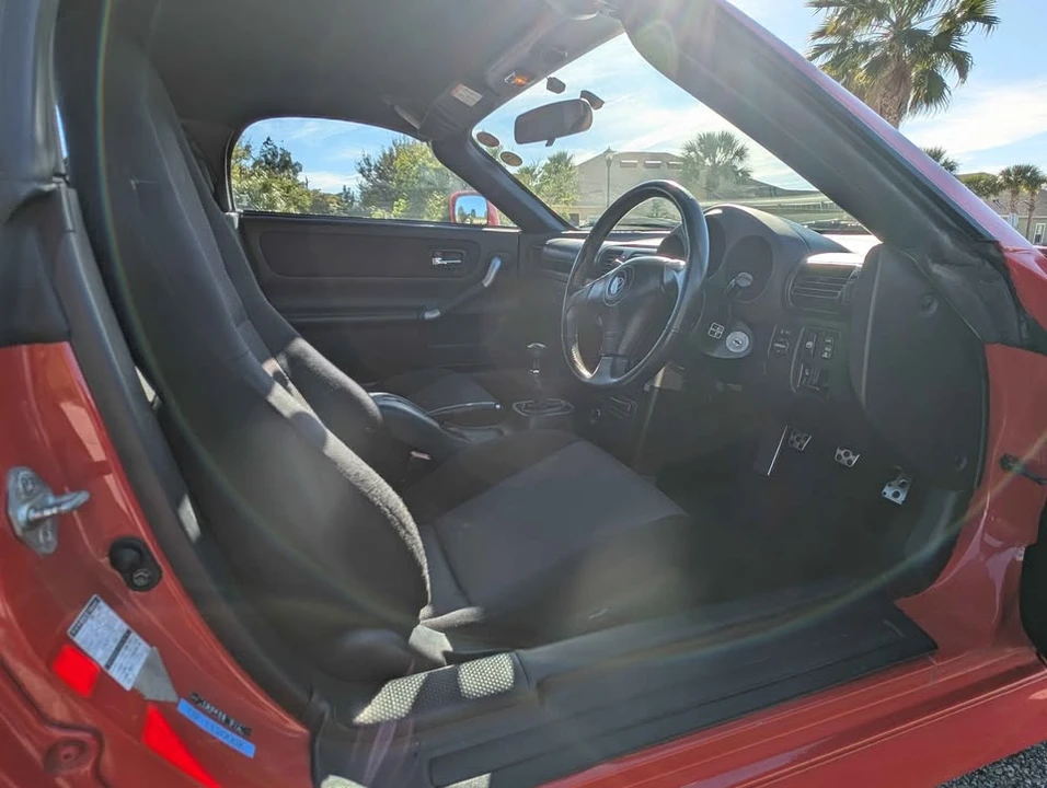 2000 Toyota MR2 Spyder/MR-S - Image 15 of 20