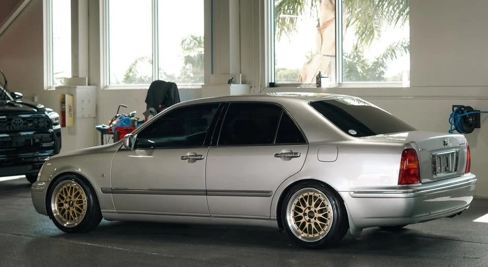 2000 Toyota Progres - Image 3 of 20