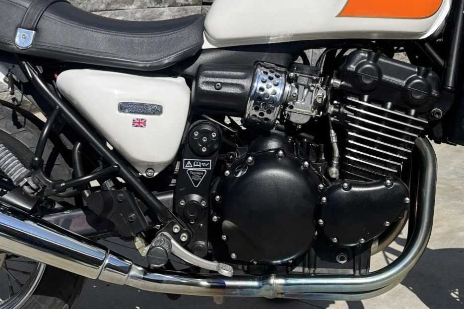 2000 Triumph - Image 5 of 7