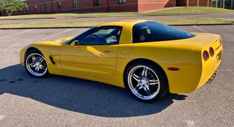 2000 Chevrolet Corvette C5 - Image 1 of 5