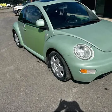 2000 Volkswagen Beetle