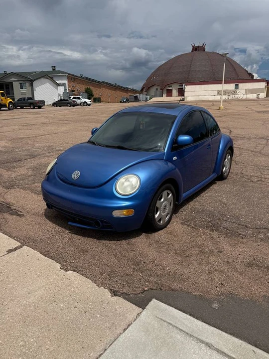2000 Volkswagen New Beetle - Image 3 of 11