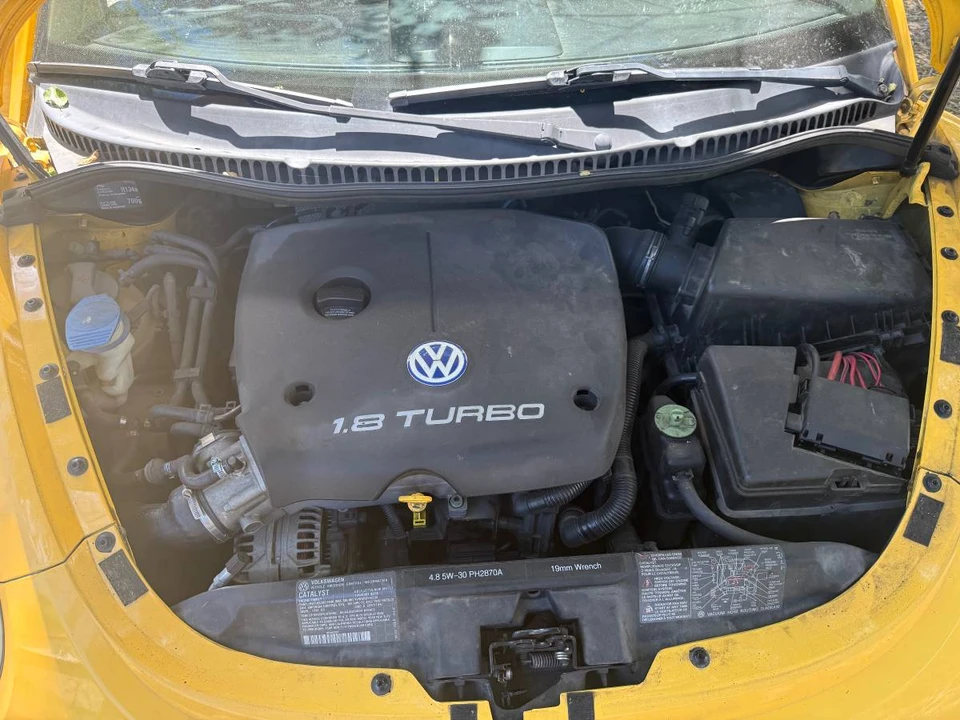 2000 Volkswagen New Beetle - Image 11 of 13