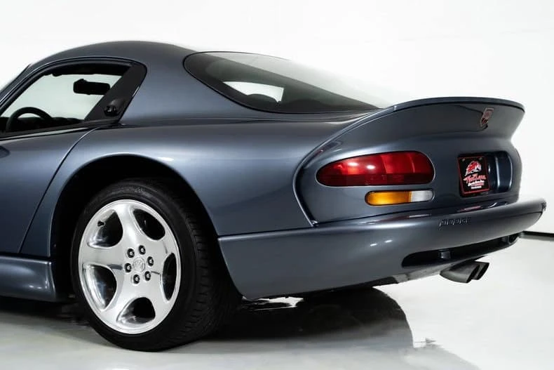 2000 Dodge Viper GTS 2nd Gen - Image 9 of 31