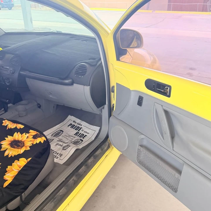 2000 Volkswagen New Beetle - Image 9 of 15