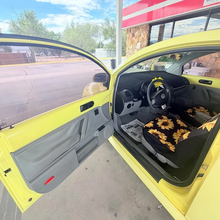 2000 Volkswagen New Beetle - Image 13 of 15