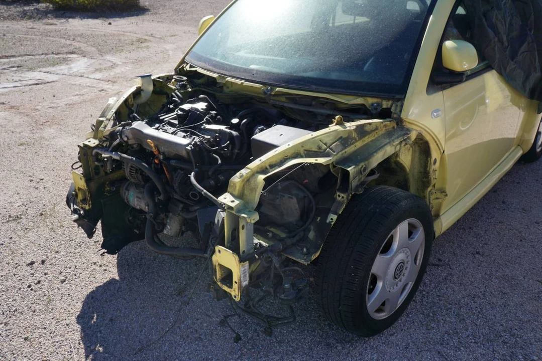 2000 Volkswagen New Beetle - Image 8 of 12