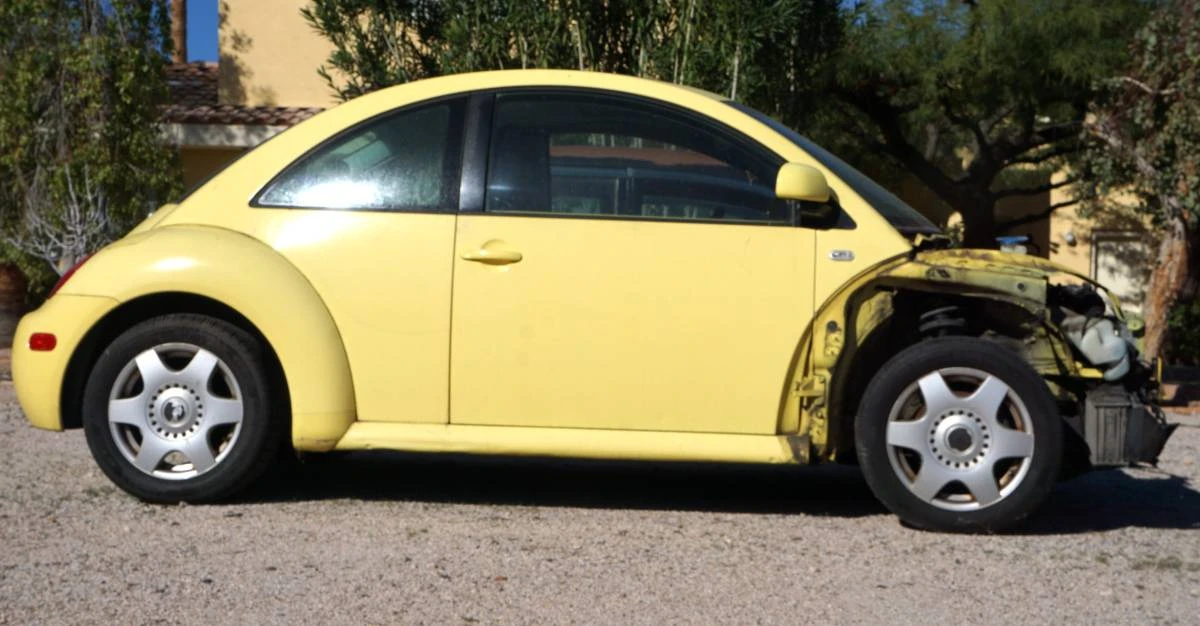 2000 Volkswagen New Beetle - Image 4 of 12