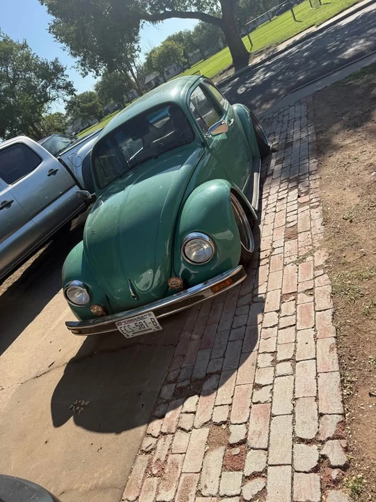 2000 Volkswagen New Beetle - Image 3 of 8
