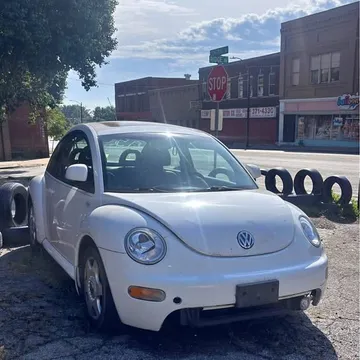 2000 Volkswagen Beetle 1.8T Classic Hatchback 2D