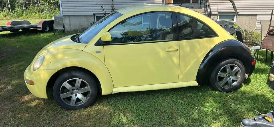 2000 Volkswagen New Beetle - Image 2 of 5