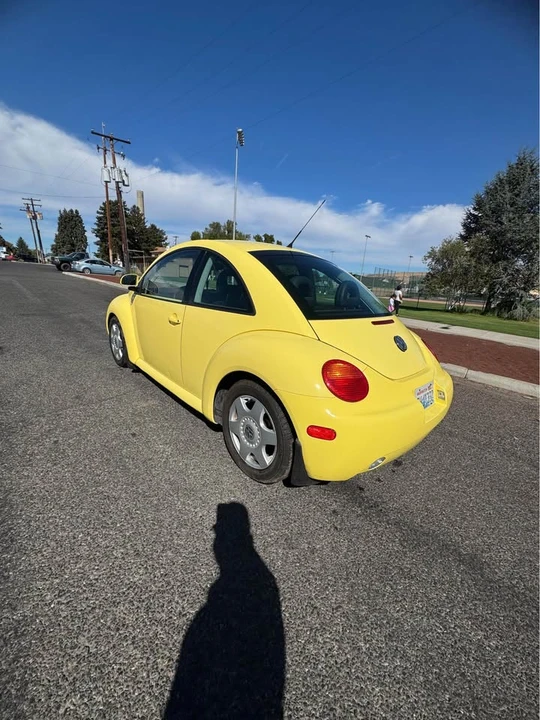 2000 Volkswagen New Beetle - Image 3 of 6