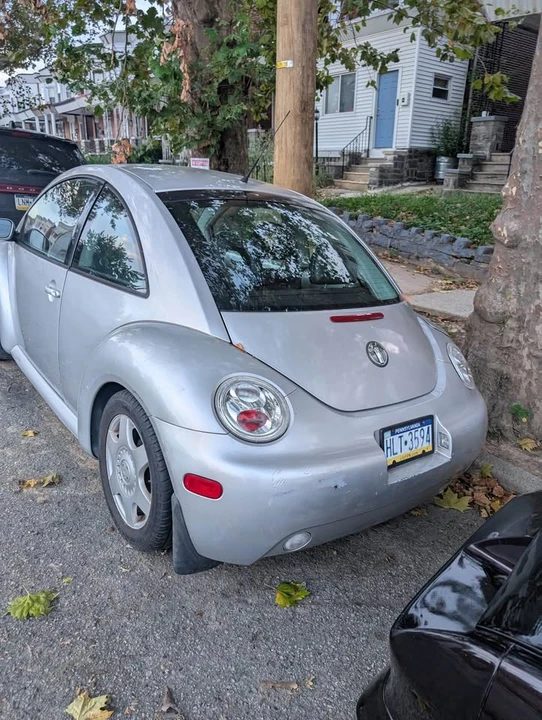 2000 Volkswagen New Beetle - Image 6 of 10