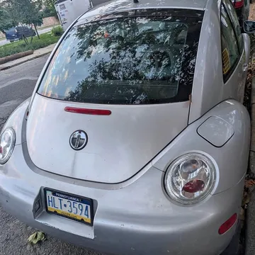 2000 Volkswagen Beetle 1.8T Hatchback 2D