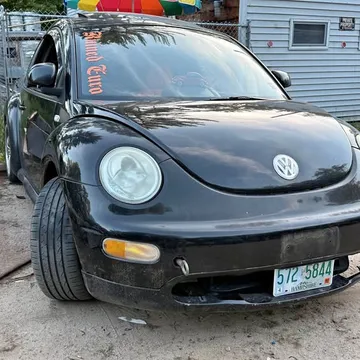 2000 Volkswagen Beetle 1.8T Hatchback 2D