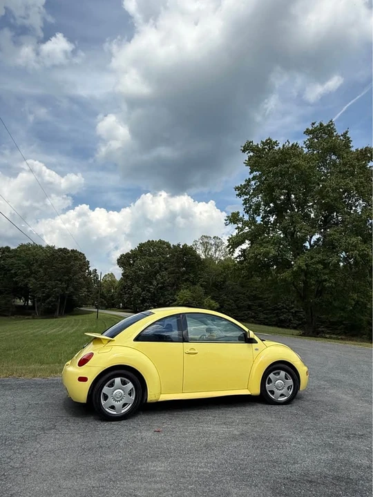 2000 Volkswagen New Beetle - Image 4 of 13