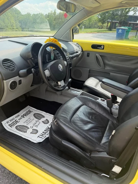 2000 Volkswagen New Beetle - Image 13 of 13