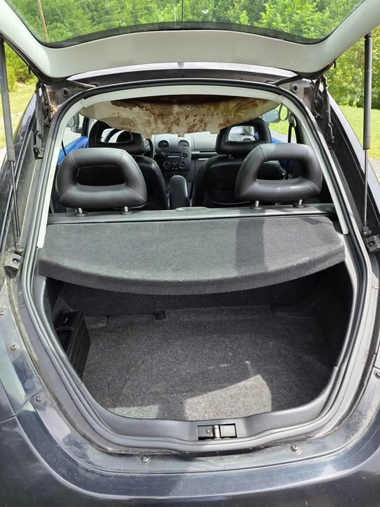 2000 Volkswagen New Beetle - Image 5 of 8
