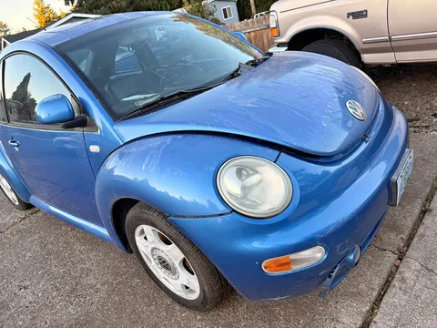2000 Volkswagen Beetle 1.8T Hatchback 2D