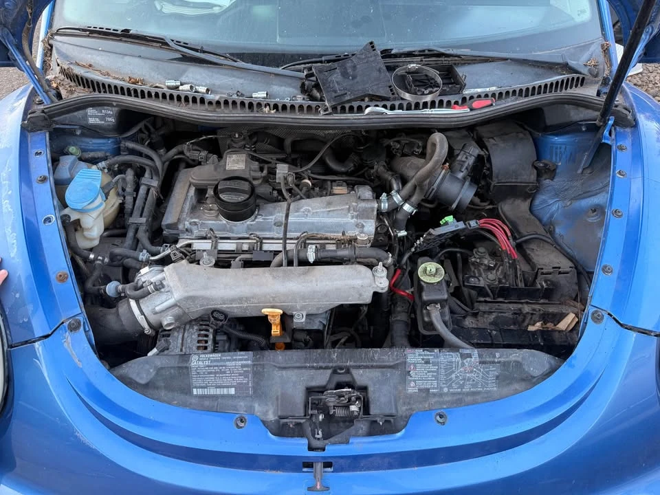 2000 Volkswagen New Beetle - Image 2 of 7