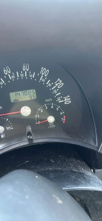 2000 Volkswagen New Beetle - Image 2 of 7