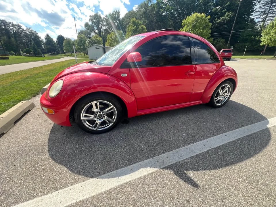 2000 Volkswagen New Beetle - Image 7 of 8