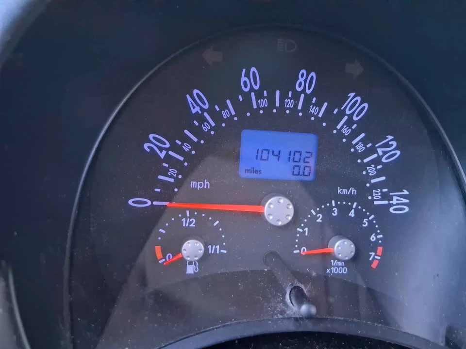 2000 Volkswagen New Beetle - Image 2 of 7