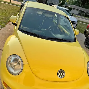 2000 Volkswagen Beetle 2.0T Dune Hatchback 2D