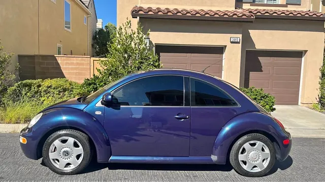 2000 Volkswagen Beetle 2.0T Final Edition SEL Hatchback 2D