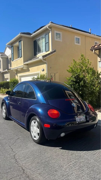 2000 Volkswagen New Beetle - Image 3 of 10