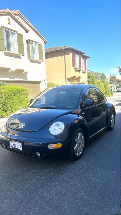 2000 Volkswagen New Beetle - Image 5 of 10