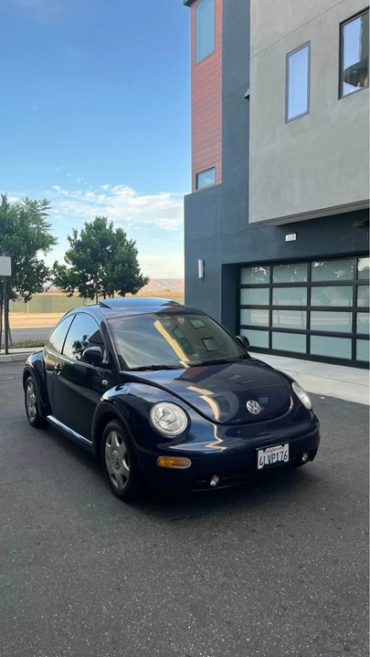 2000 Volkswagen New Beetle - Image 4 of 10