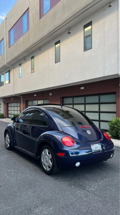 2000 Volkswagen New Beetle - Image 6 of 10
