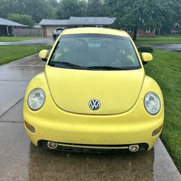 2000 Volkswagen Beetle 2.0T S Hatchback 2D