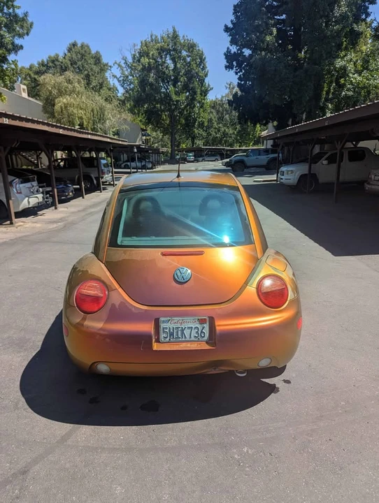 2000 Volkswagen New Beetle - Image 4 of 11