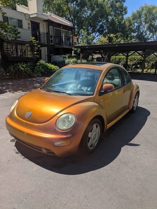 2000 Volkswagen New Beetle - Image 6 of 11