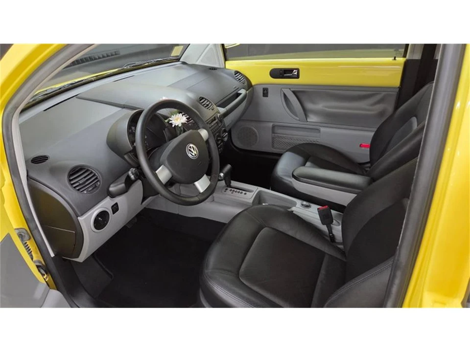 2000 Volkswagen New Beetle - Image 22 of 31
