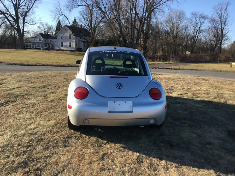 2000 Volkswagen New Beetle - Image 4 of 7