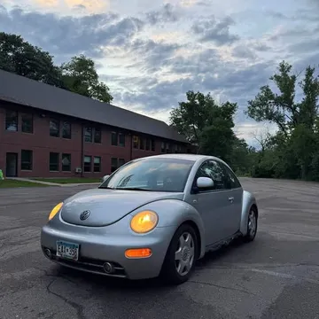 2000 Volkswagen Beetle Hatchback