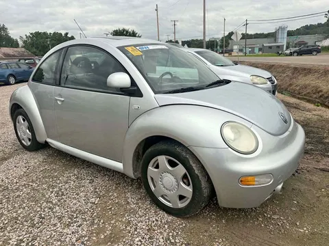 2000 Volkswagen Beetle Hatchback 2D